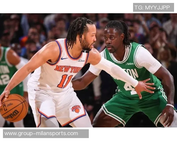 怀特谈马祖拉理念强调多元影响赢球不应以投篮表现自我定义