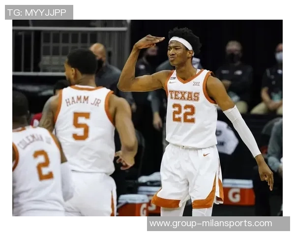 公牛队持续关注库明加未来发展潜力的动态分析 公牛队持续关注库明加未来发展潜力的动态分析