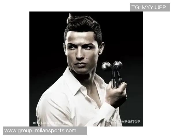 四十岁C罗社交媒体分享新照依旧帅气时尚引人注目