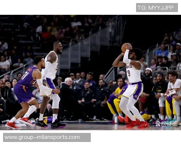 杨毅点评詹姆斯建功无数布朗尼在NBA面临巨大挑战